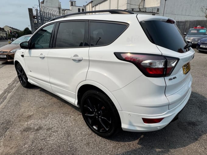 2025 Ford Kuga