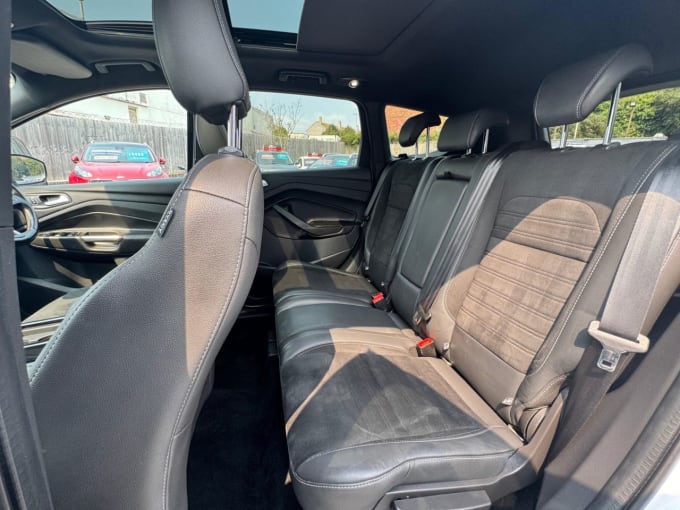 2025 Ford Kuga