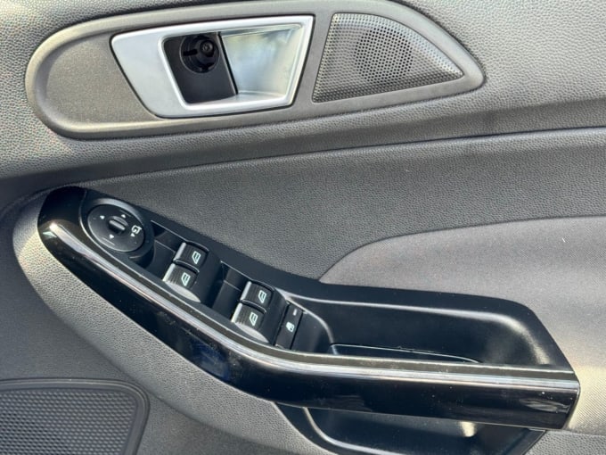 2025 Ford Fiesta