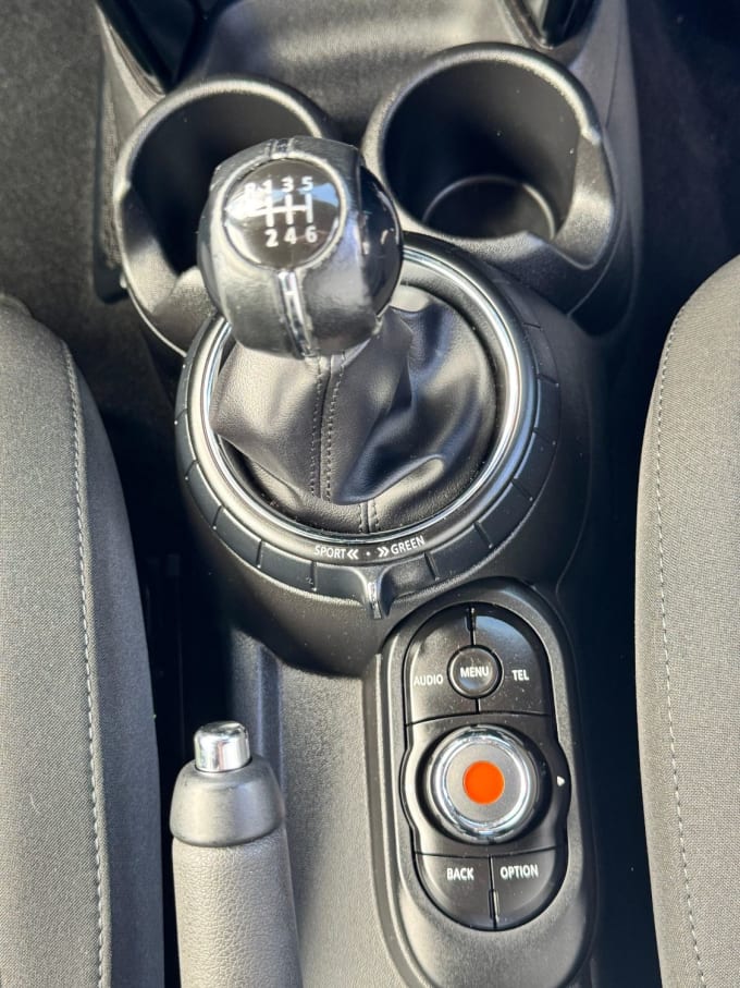 2025 Mini Hatch