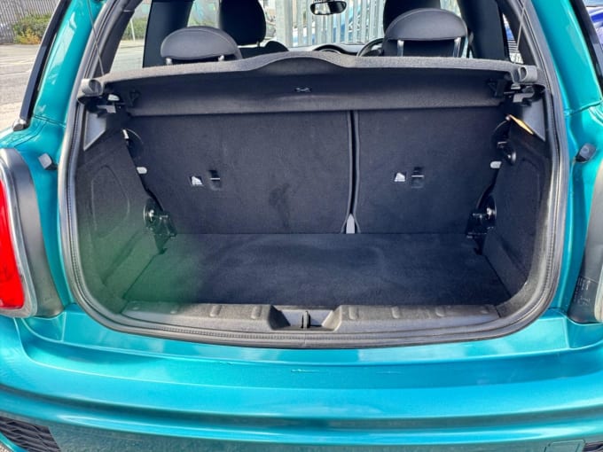 2025 Mini Hatch