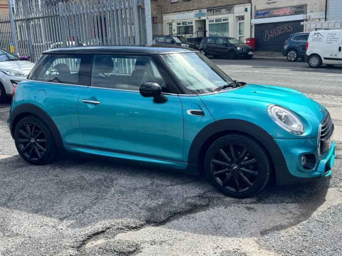 2025 Mini Hatch