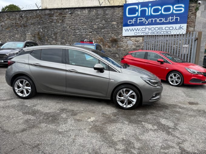 2025 Vauxhall Astra