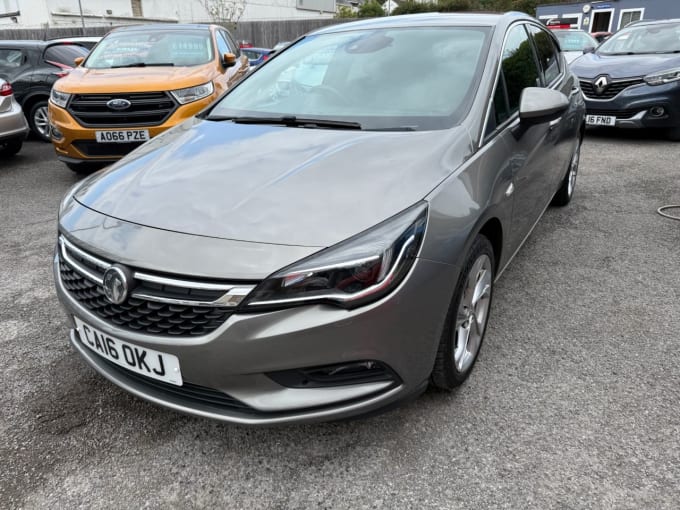 2025 Vauxhall Astra