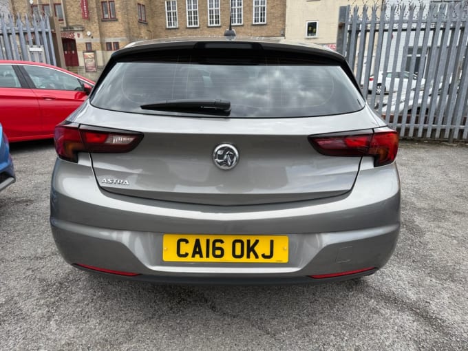 2025 Vauxhall Astra