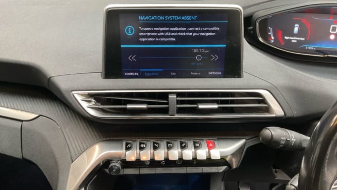 2025 Peugeot 3008