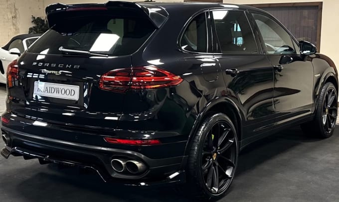 2024 Porsche Cayenne