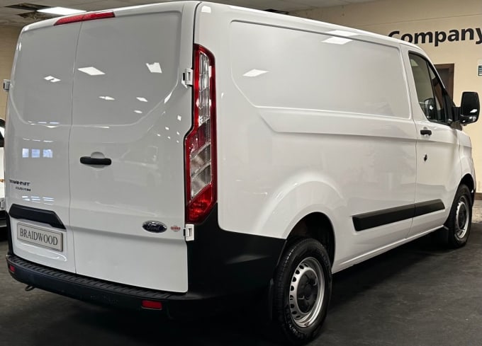 2025 Ford Transit Custom