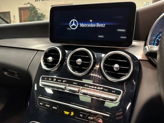 2025 Mercedes-benz C-class