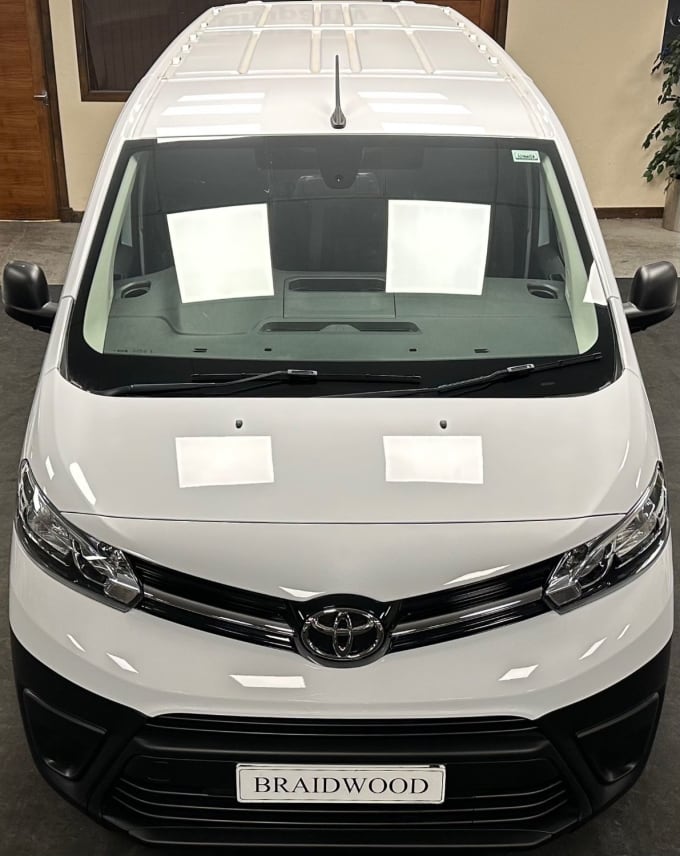 2025 Toyota Proace