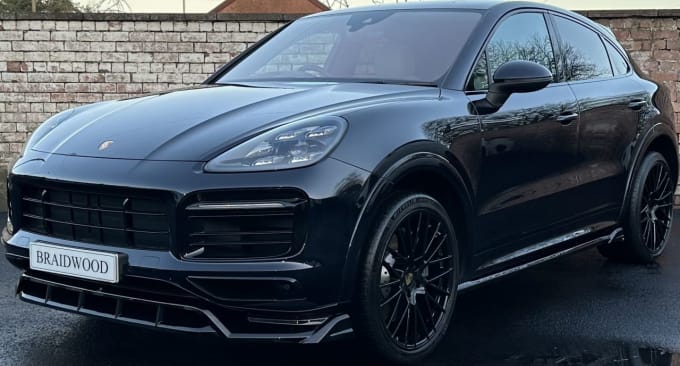 2025 Porsche Cayenne