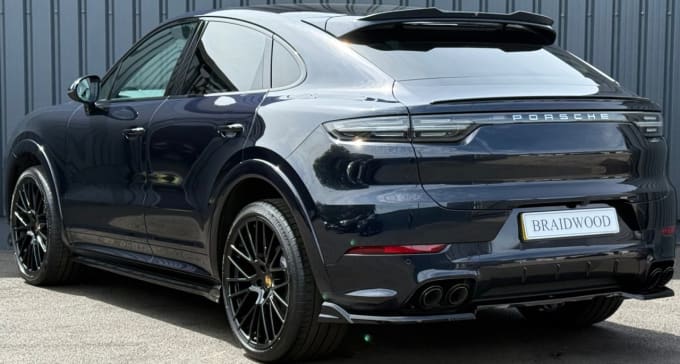 2025 Porsche Cayenne