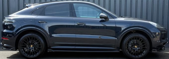 2025 Porsche Cayenne