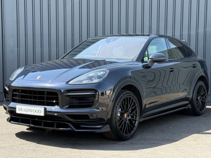 2025 Porsche Cayenne