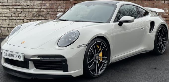 2025 Porsche 911