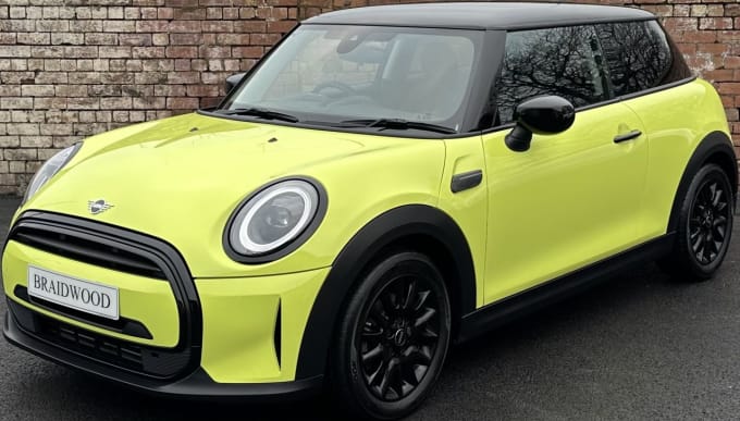 2025 Mini Hatch