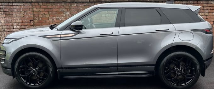 2025 Land Rover Range Rover Evoque