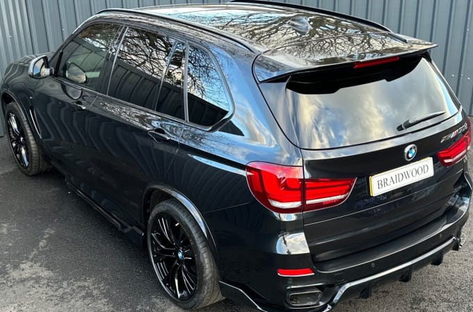 2025 BMW X5