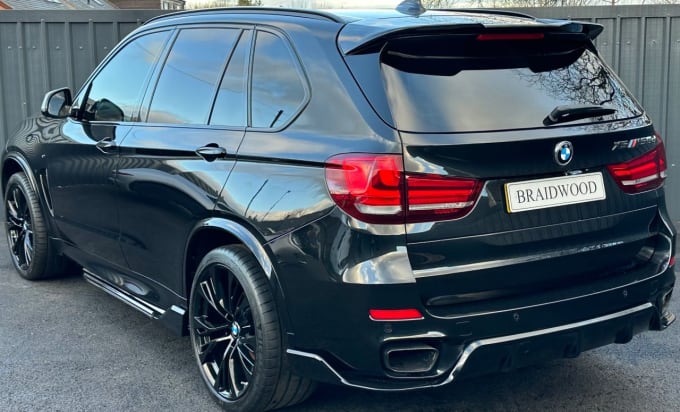 2025 BMW X5