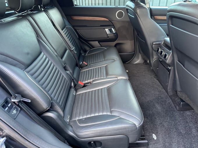 2025 Land Rover Discovery