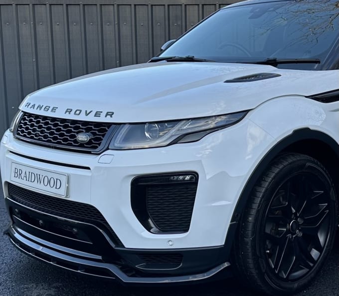 2025 Land Rover Range Rover Evoque