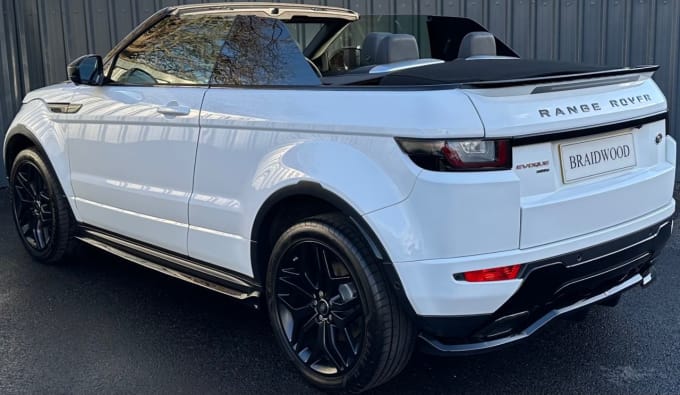 2025 Land Rover Range Rover Evoque