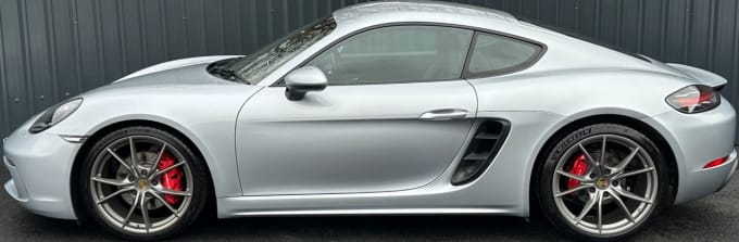 2025 Porsche 718 Cayman