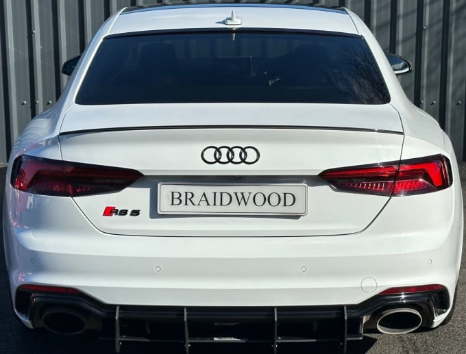 2025 Audi Rs5