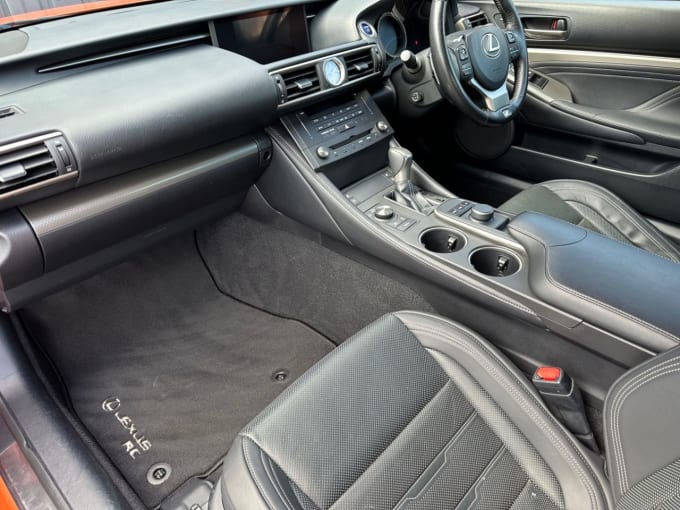 2025 Lexus Rc
