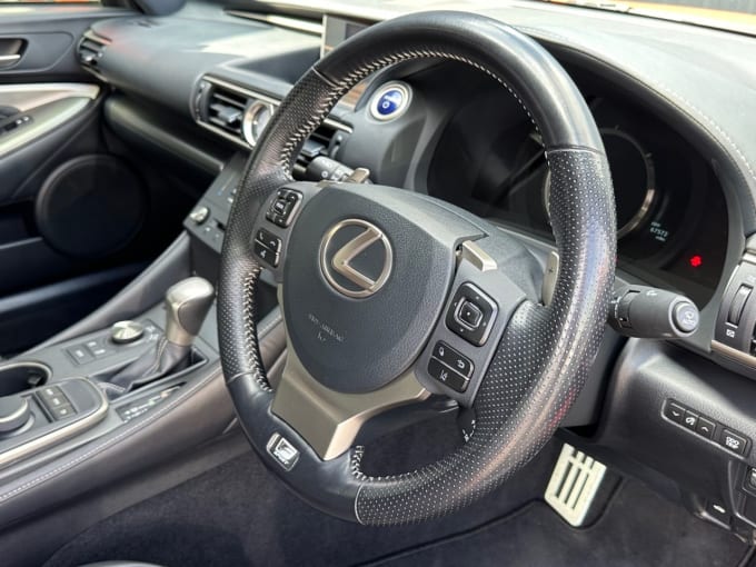 2025 Lexus Rc