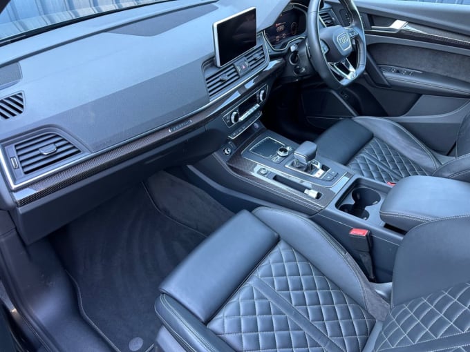 2025 Audi Sq5