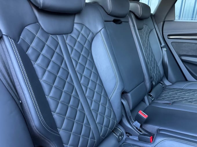 2025 Audi Sq5