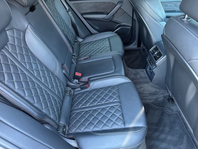2025 Audi Sq5