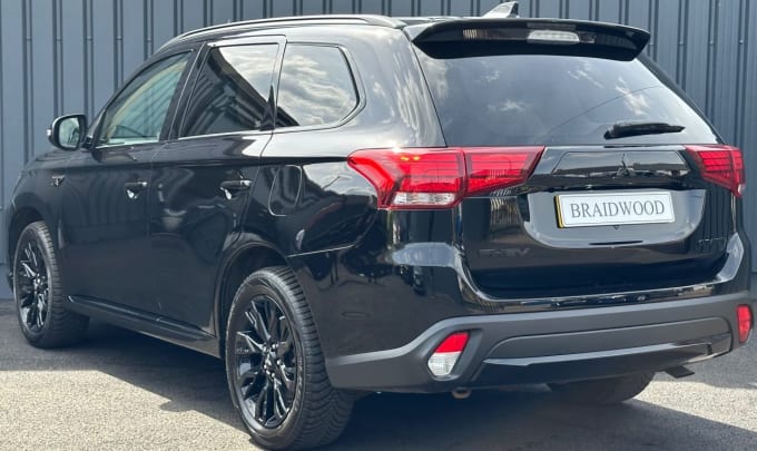 2025 Mitsubishi Outlander