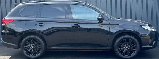 2025 Mitsubishi Outlander