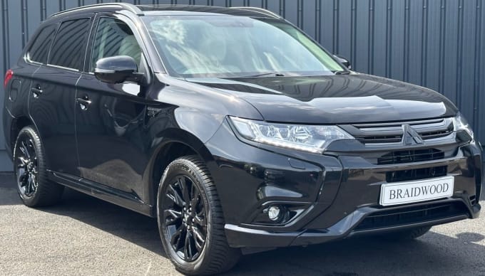 2025 Mitsubishi Outlander