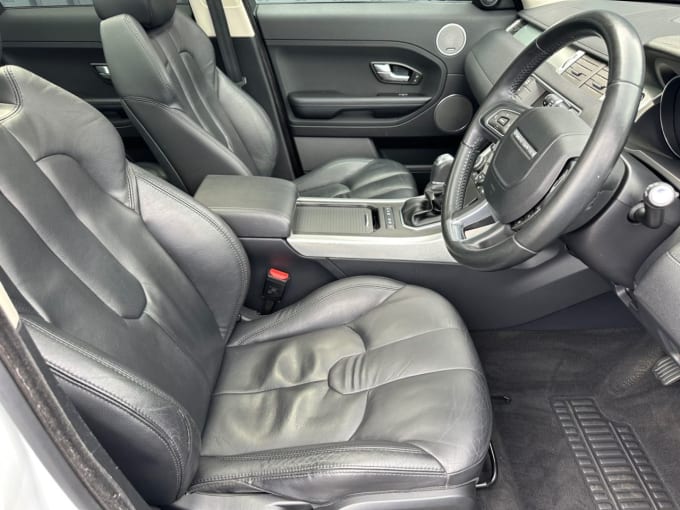 2025 Land Rover Range Rover Evoque