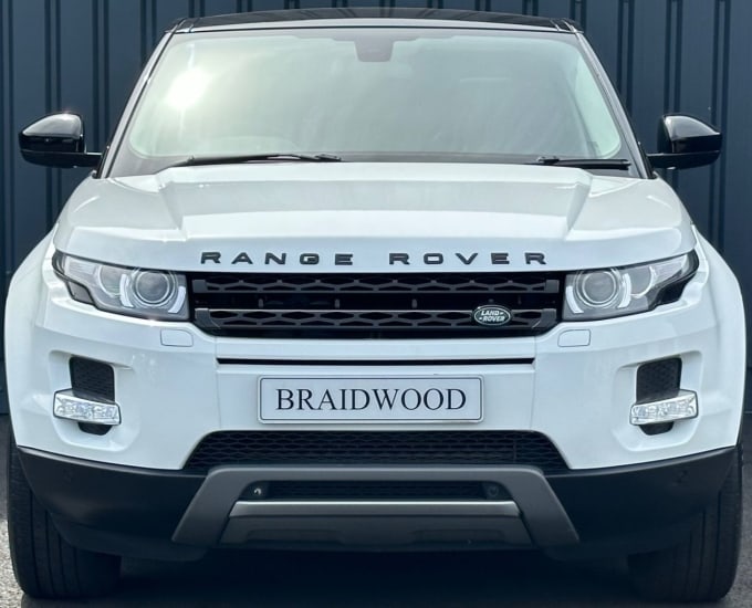 2025 Land Rover Range Rover Evoque
