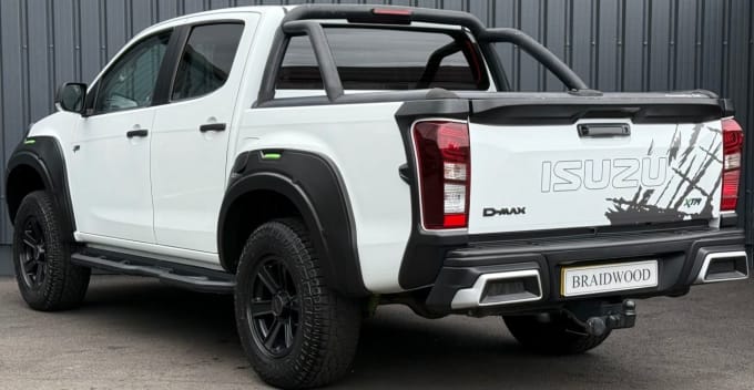 2025 Isuzu D-max