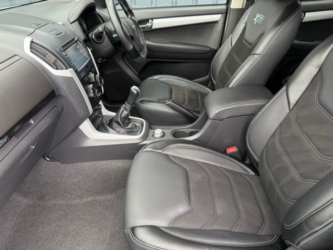 2025 Isuzu D-max