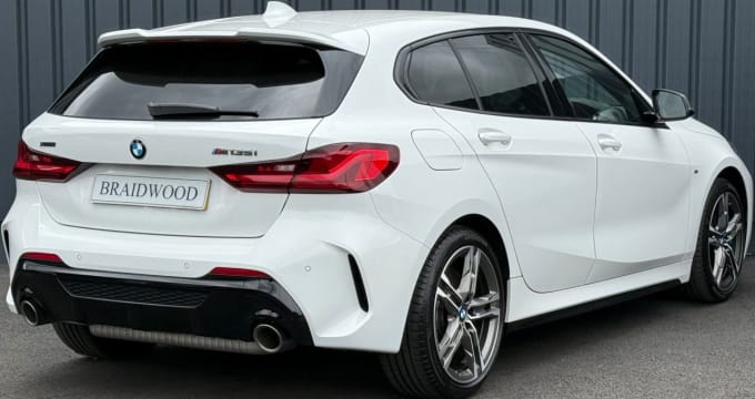 2025 BMW 1 Series