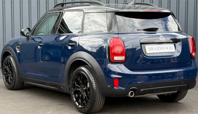 2025 Mini Countryman