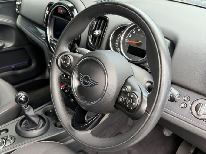 2025 Mini Countryman