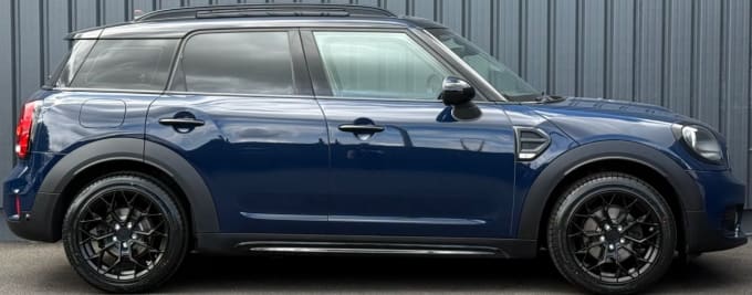 2025 Mini Countryman