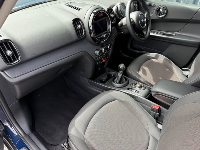 2025 Mini Countryman