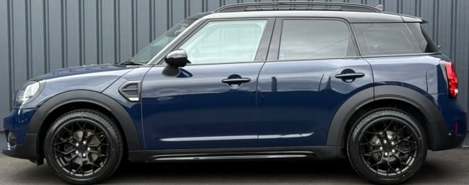 2025 Mini Countryman