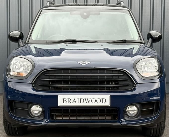 2025 Mini Countryman