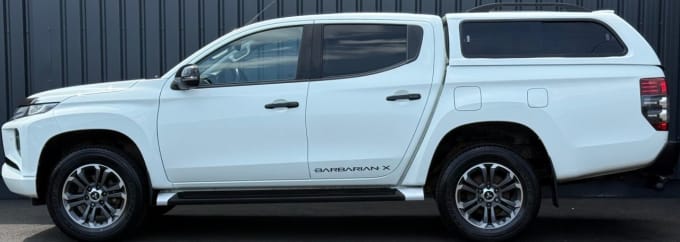 2025 Mitsubishi L200