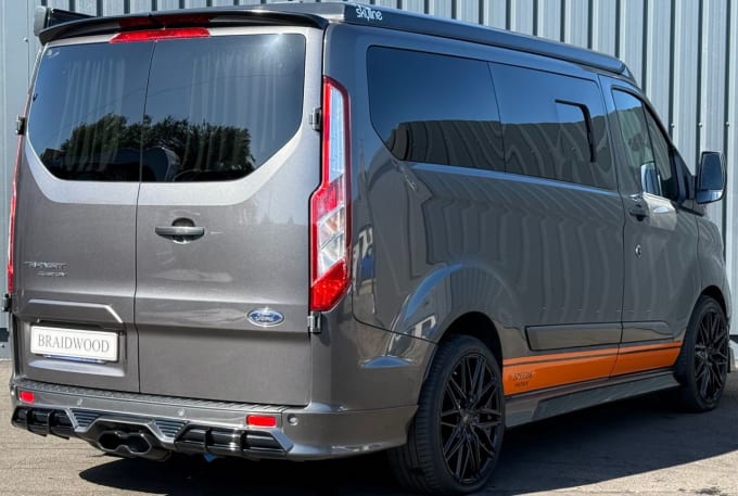 2025 Ford Transit Custom