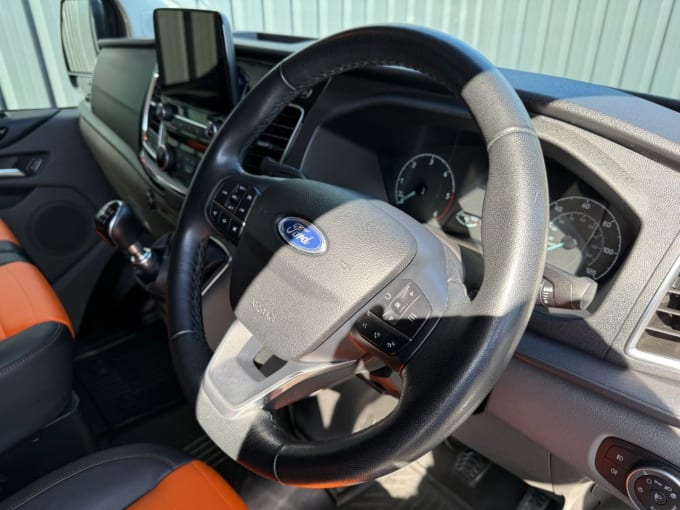 2025 Ford Transit Custom